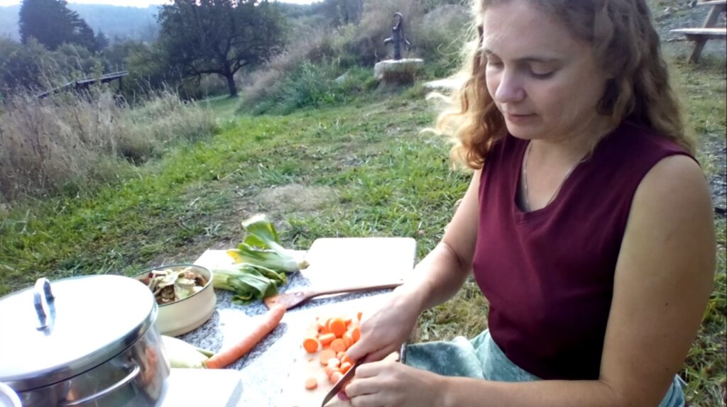 Siggi Büschken kocht drauchen in der Natur